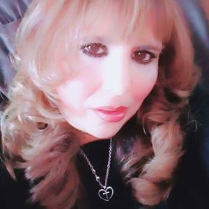 Meet your Posher, Sylvia